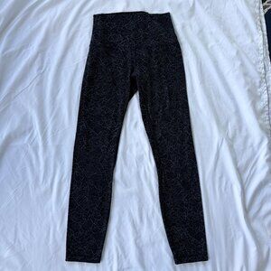Lululemon Align Crop Leggings in the Lacescape Dark Cast Black Print Sz4